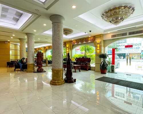Hotel Sor, Lobby
