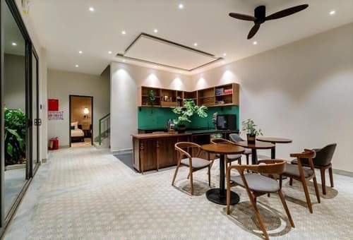 Lacasa Old Town Villa