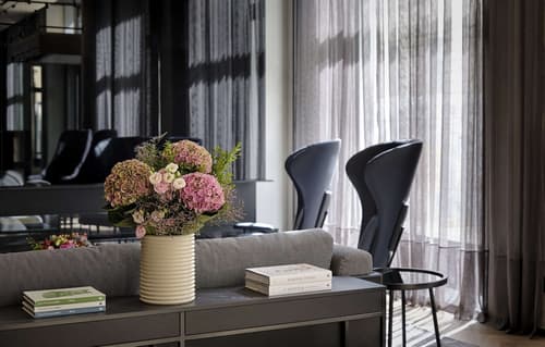 art’otel Zagreb powered by Radisson Hotels, Lobby