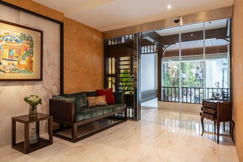 Le Parfum Apartment And Hotel, Reception