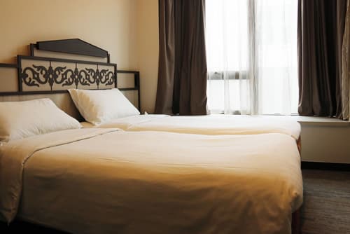 Aqueen Prestige Hotel Lavender, Room