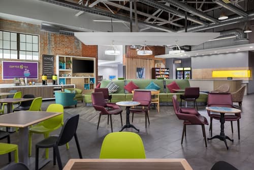 Home2 Suites by Hilton Phoenix Downtown, Lobby