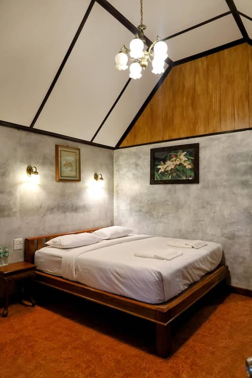 Ziggy Stardust, Room