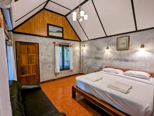 Ziggy Stardust, Room