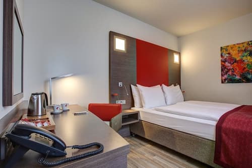 Hotel Orangerie, Room