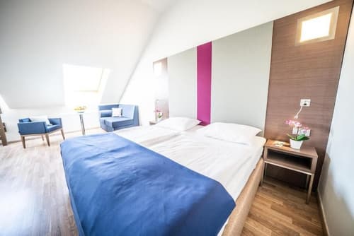 Hotel Orangerie, Room