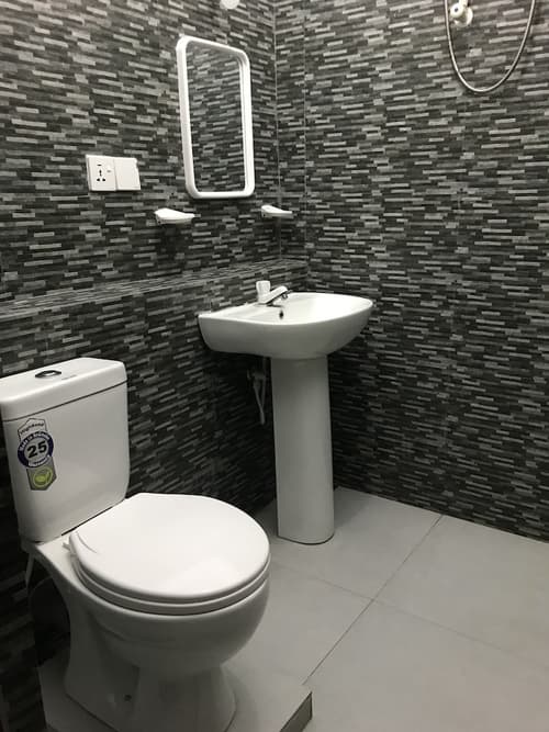 Sunrise Negombo by Celestial Ceylon, Bathroom