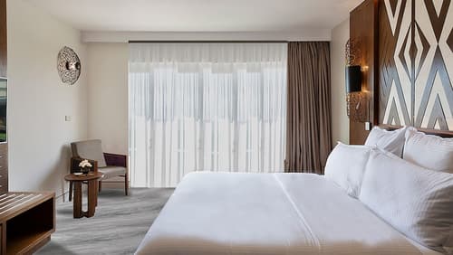 Crowne Plaza Fiji Nadi Bay Resort & Spa by IHG, Room