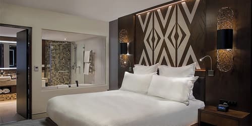 Crowne Plaza Fiji Nadi Bay Resort & Spa by IHG, Room