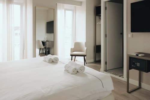 M’AR De AR Auria, Room