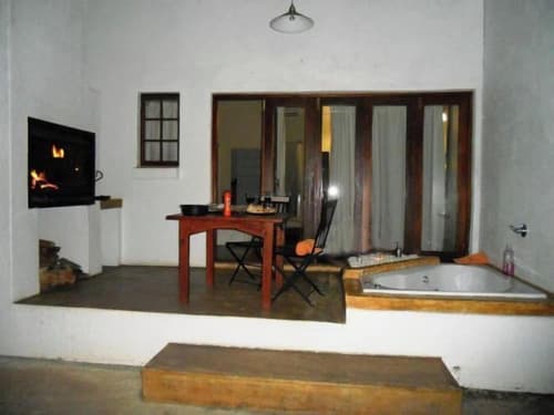 Mulberry Lane Suites, Room