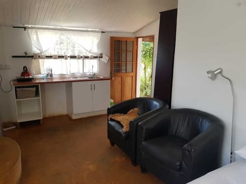 Mulberry Lane Suites, Room