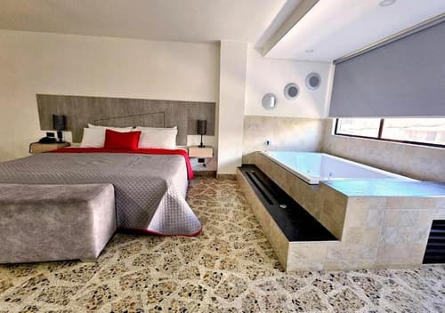 Hotel Ofix, Primary image