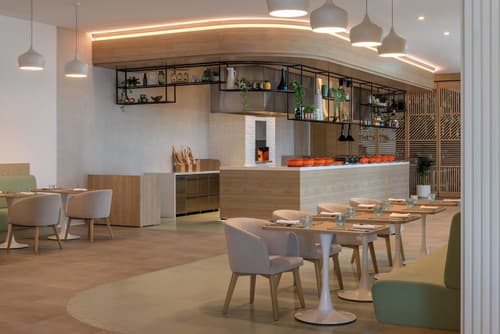 Holiday Inn Dubai Business Bay by IHG, Restaurant