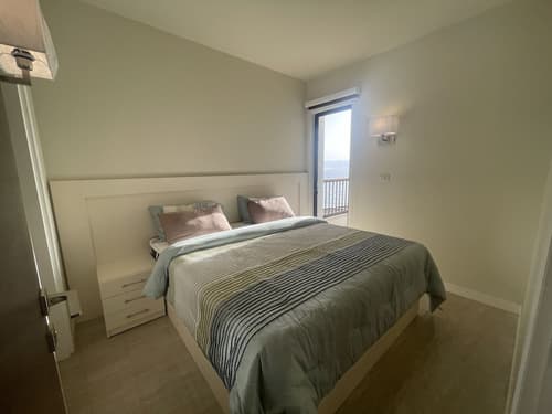 Porto & Almira Beach, Room