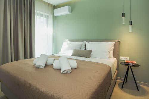 Celine Luxury Apartments & Suites, Room