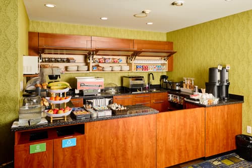 Inn On The Harbour Prince Rupert