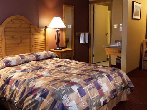 Aspen Inn & Suites, 