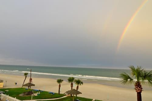 RUSHHH Daytona Beach, Tapestry Collection by Hilton, 