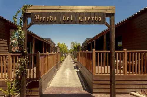 Magic Robin Hood Resort