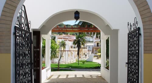 Luz Bay