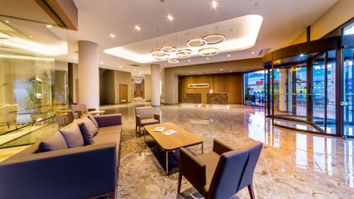 Ada Julian Hotel
