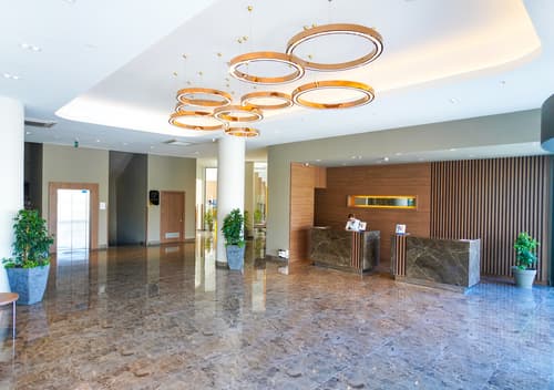 Ada Julian Hotel