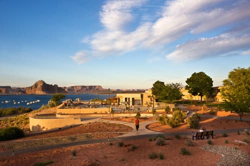Lake Powell Resort, General view