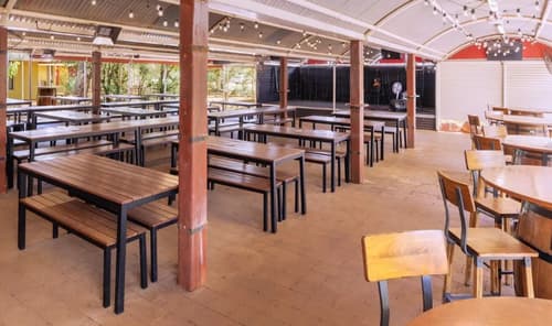 Outback Hotel & Lodge