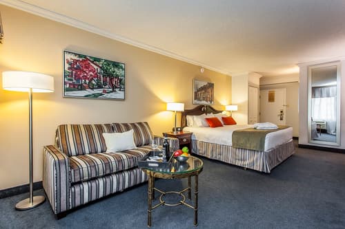 Le Nouvel Hotel