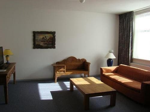 RHO Hotel