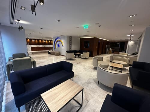 Revia Square Hotel