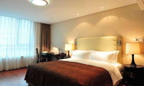 Hua Bin International, Room