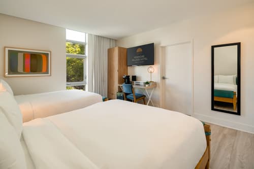 Kenmore Village Hotel, South Beach