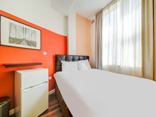 Grantly Hotel, London Shepherd's Bush