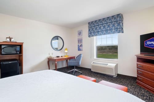 Hampton Inn & Suites Rockland