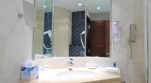 Corp Amman Hotel