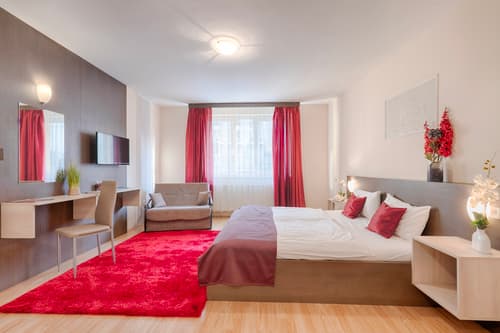 Triple M Hotel, Room