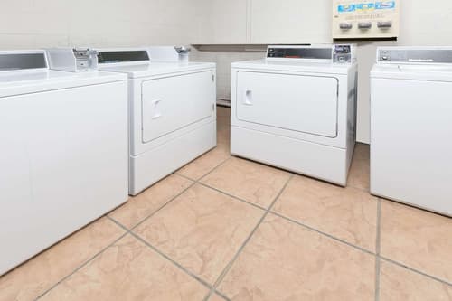 Super 8 by Wyndham Ft Stockton