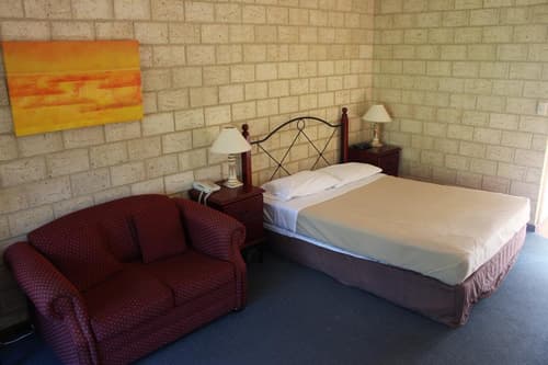 Karri Forest Motel