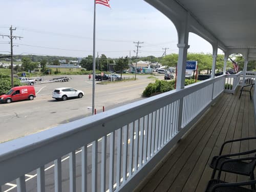 Travelodge By Wyndham Cape Cod Area