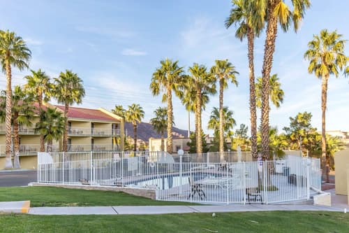 Quality Inn Lake Las Vegas