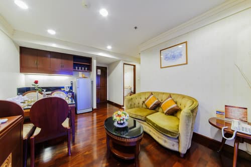 Prince Suites Residence