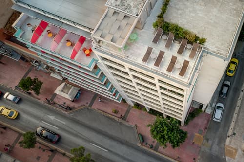 Casual Kubic Athens, General view