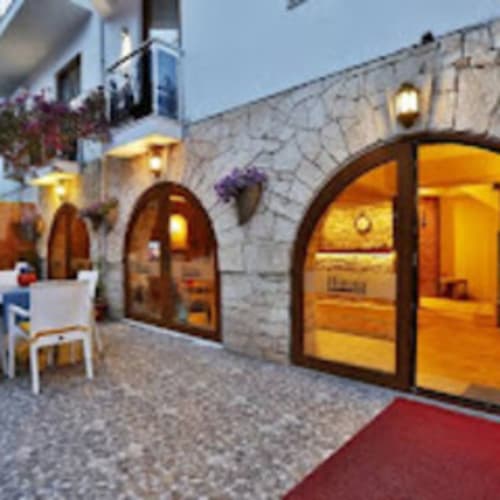 Himm HOTEL