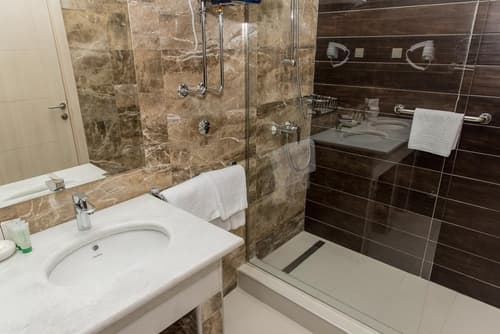 Crnogorska Kuca Hotel  Podgorica