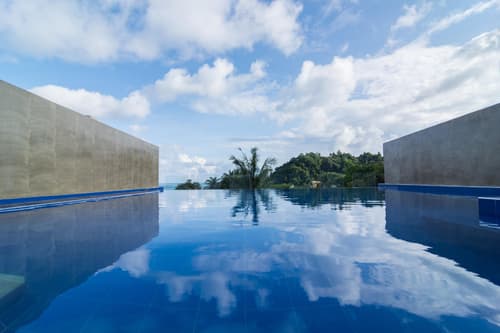 Cuna Hotel