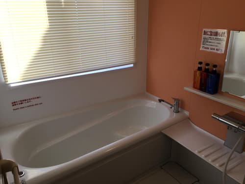 Orange Cabin Inn, Room