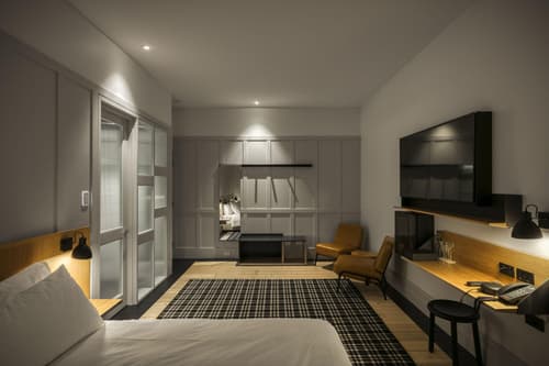 Farmers Home Hotel