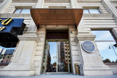 Smith Hotel, General view